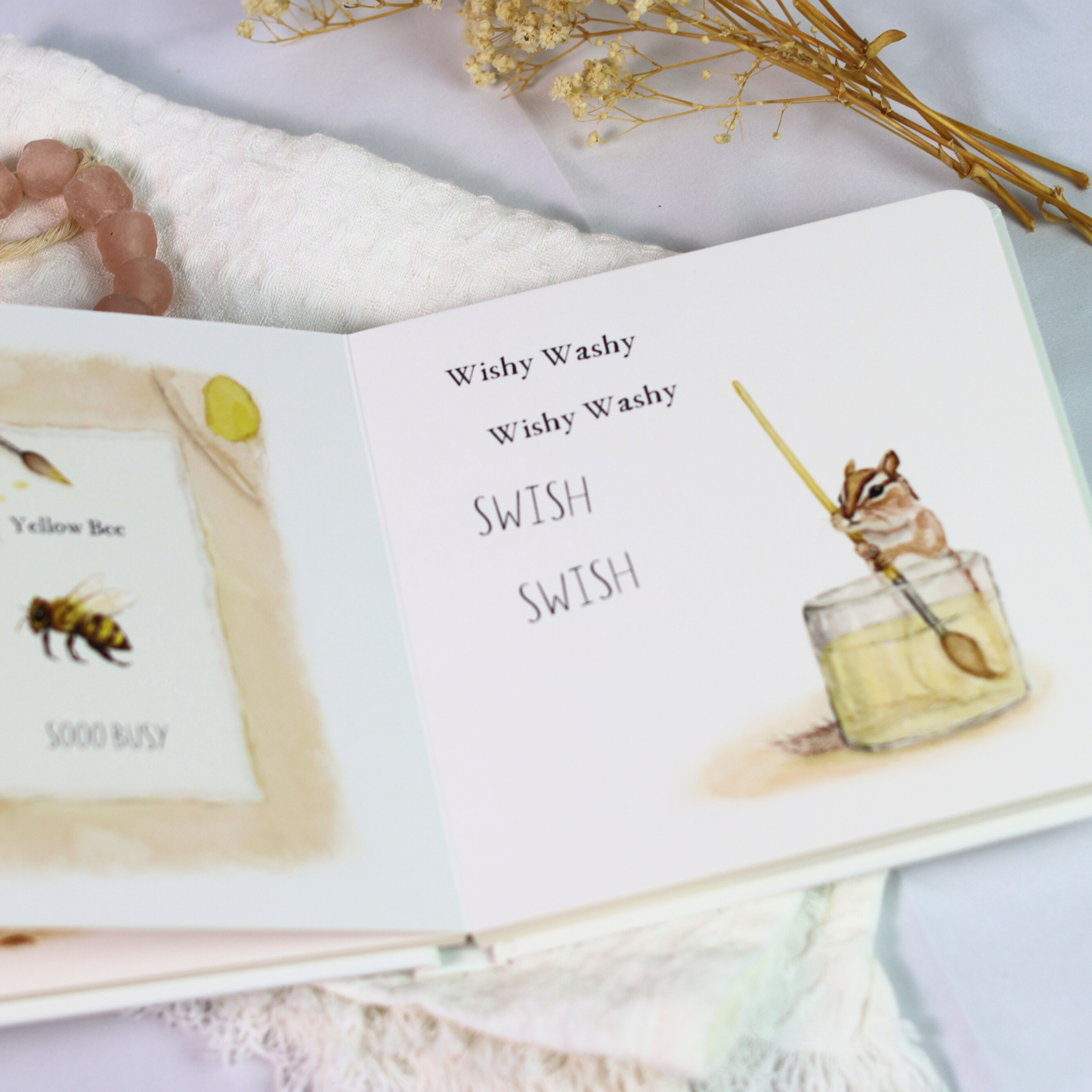 Wishy Washy - A First Words and Colors Book