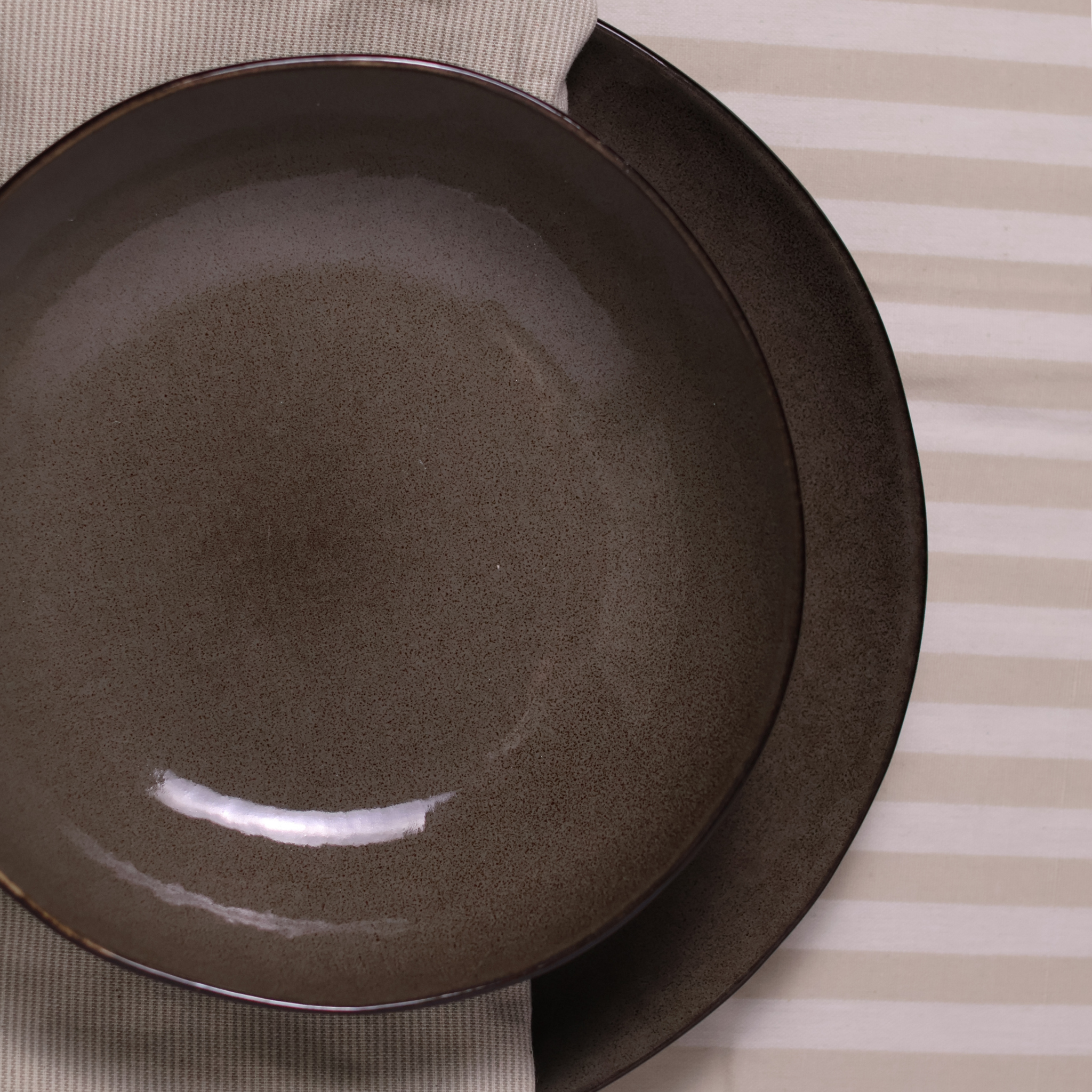 Bayou Ceramic Dinner Plate