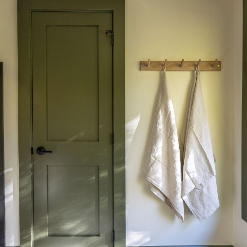 Light Natural Linen Bath Towel