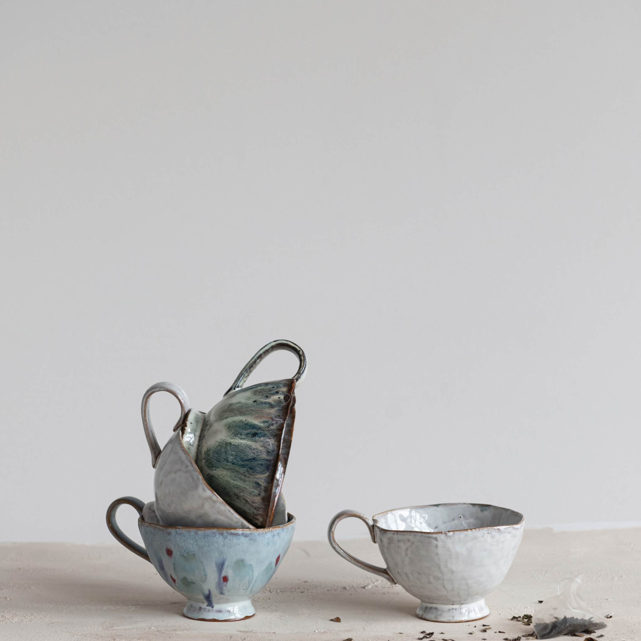 Stoneware Footed Mug 14oz.
