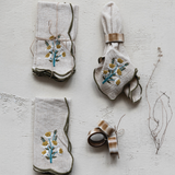 Embroidered Scalloped Edge One Napkin