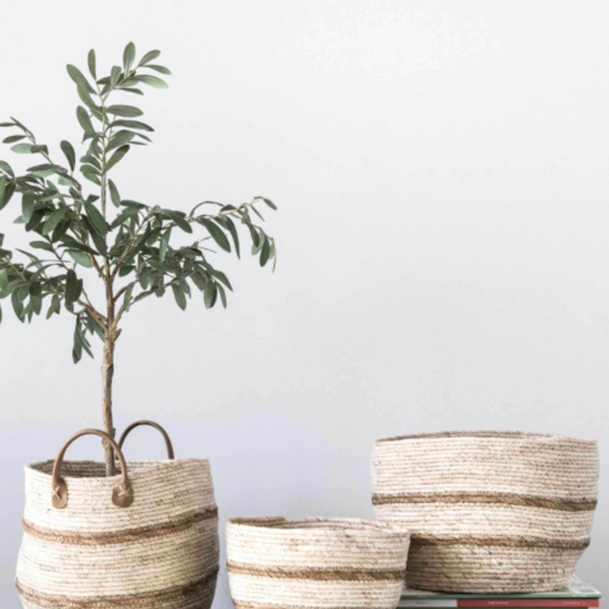 Striped Maize Small Basket